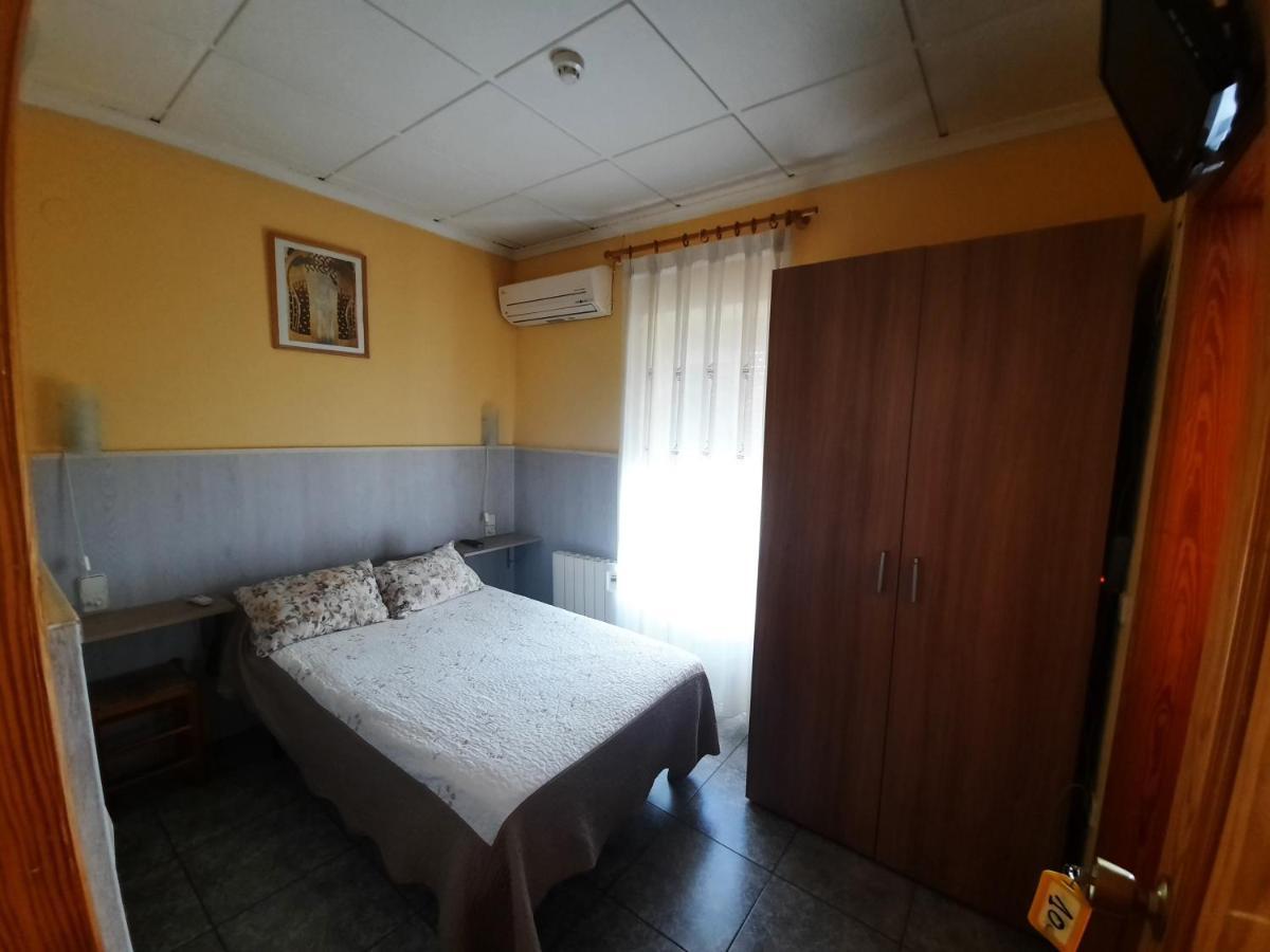 Hostal Alba อัลบาเซเต ภายนอก รูปภาพ
